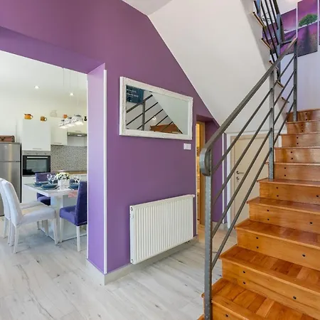 House Tinac