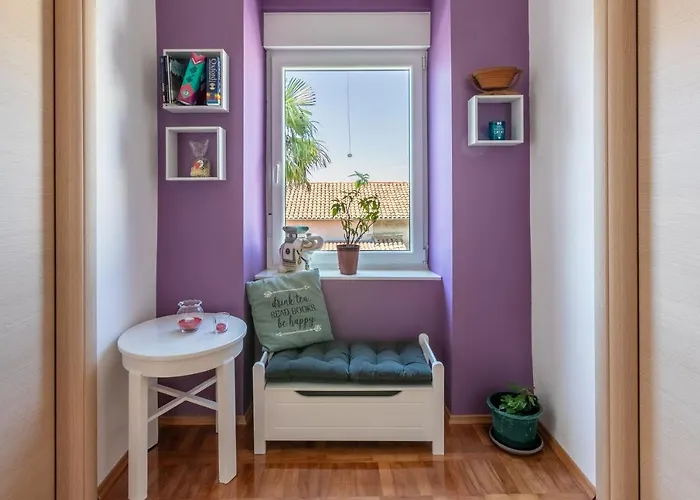 House Tinac 펜션 크리크베니카