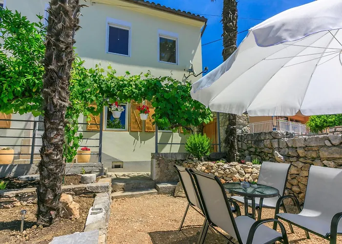 House Tinac * 크리크베니카